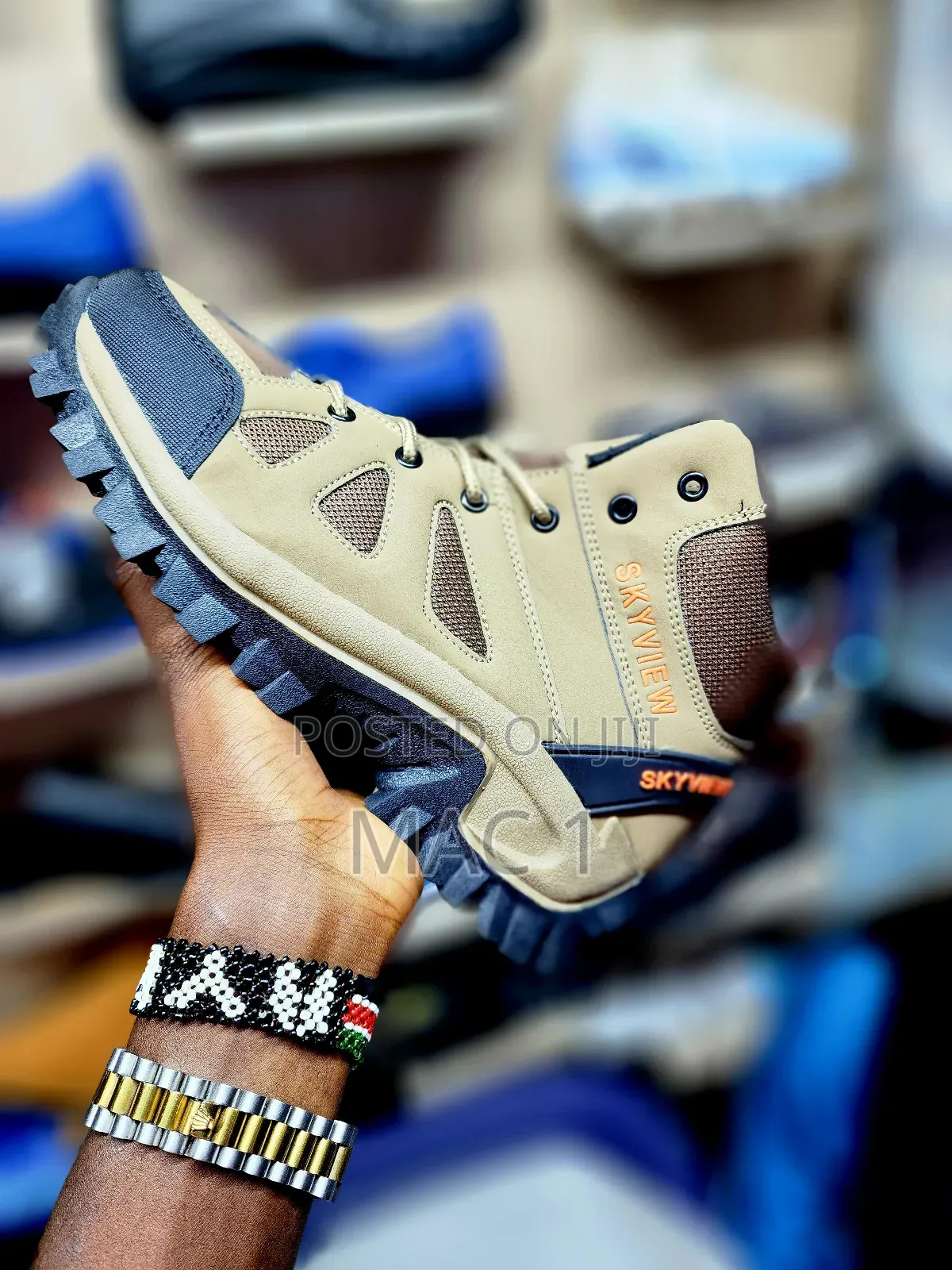 Skyview Brown Hiking Size 40-45
