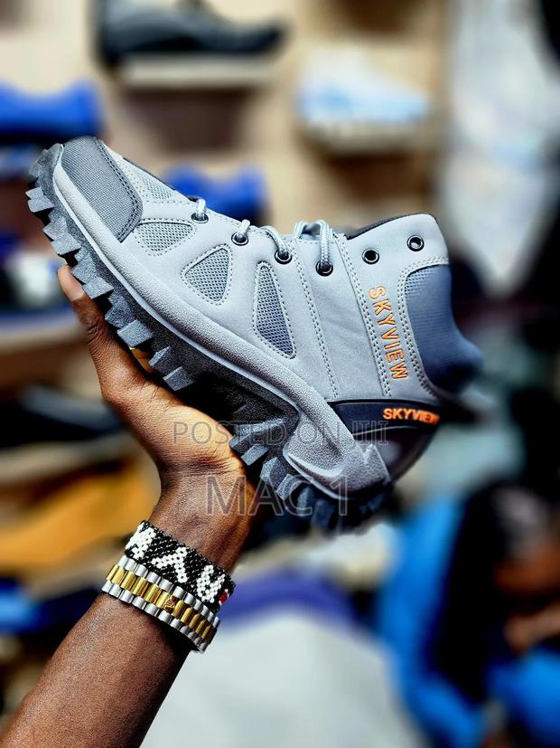 Skyview Grey Hiking Shoes Soft - main view