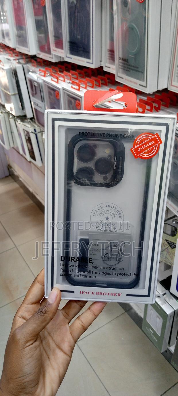 iPhone 15 Pro Max Plating Invisible Lens Stand Case (Black) - main view