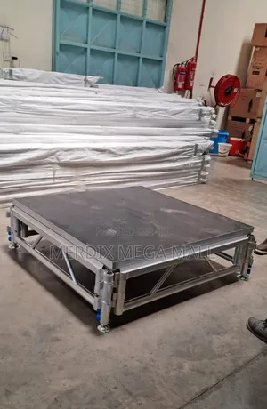 Ncy25055, Stage Boards