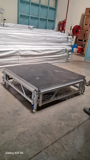 Ncy25055, Stage Boards