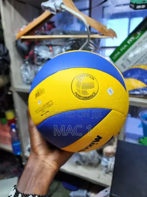 Mikasa Volleyball MVA330 Competition