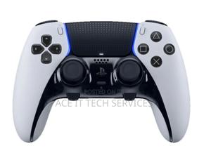 Playstation Dual Sense Edge Controller - main view