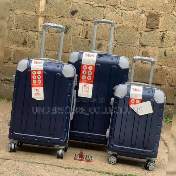 Unisex Three in One Strong Black Travel Bag - thumbnail 2