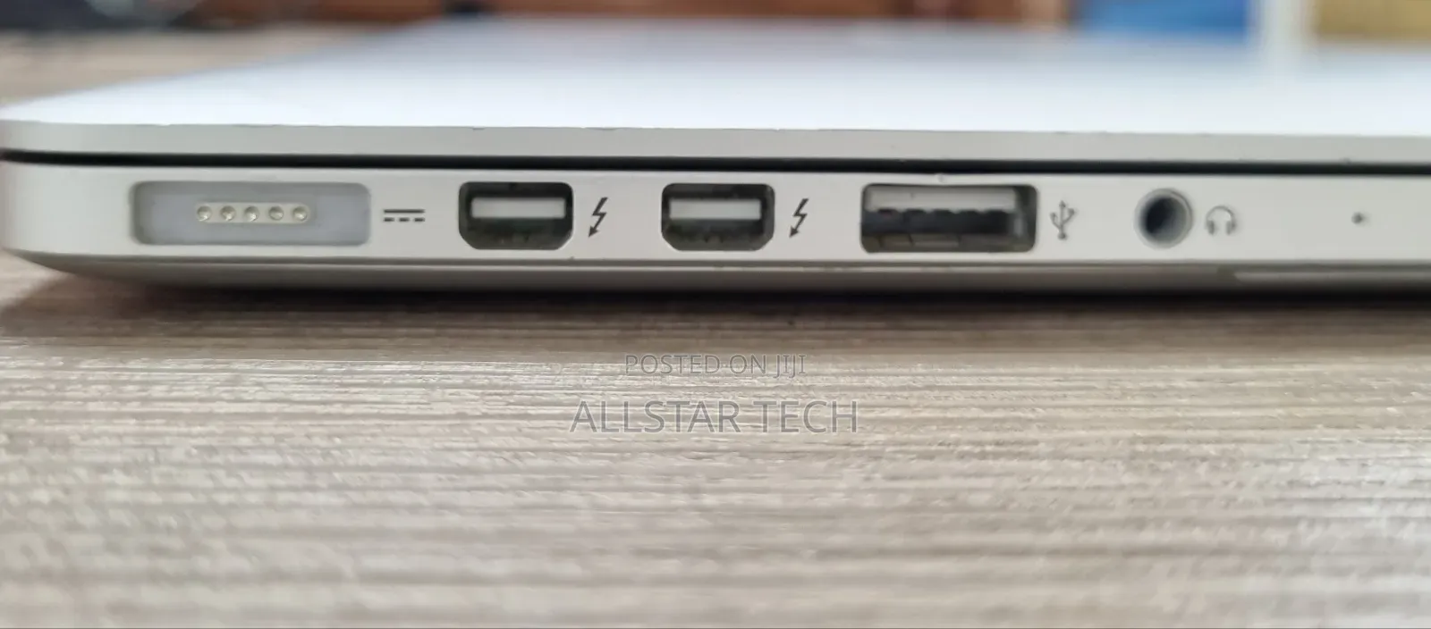 Laptop Apple MacBook Pro 2015 8GB Intel Core I5 SSD 128GB
