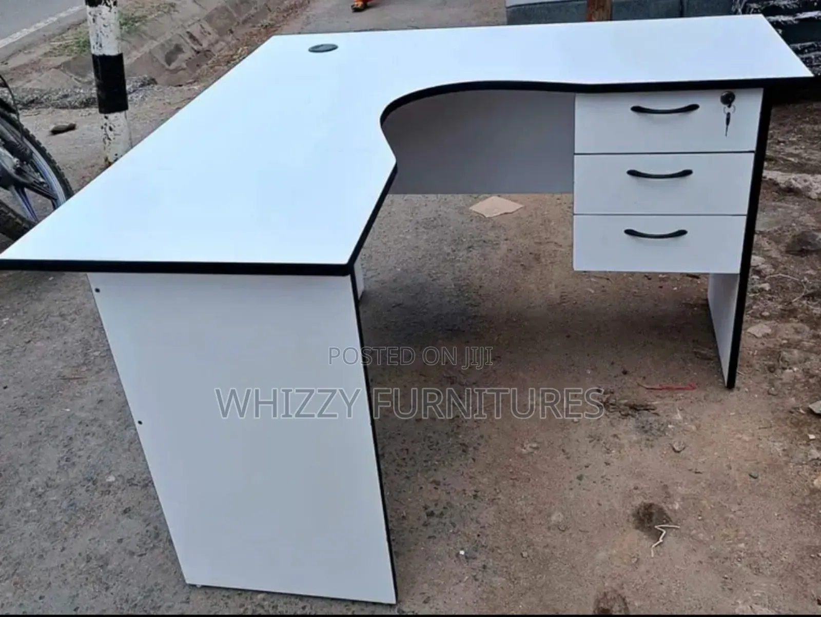 All White L-Shape Table