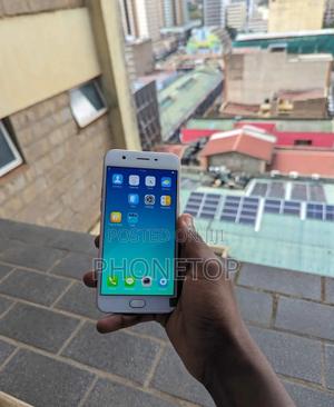 Oppo A57 32 GB Gold - main view