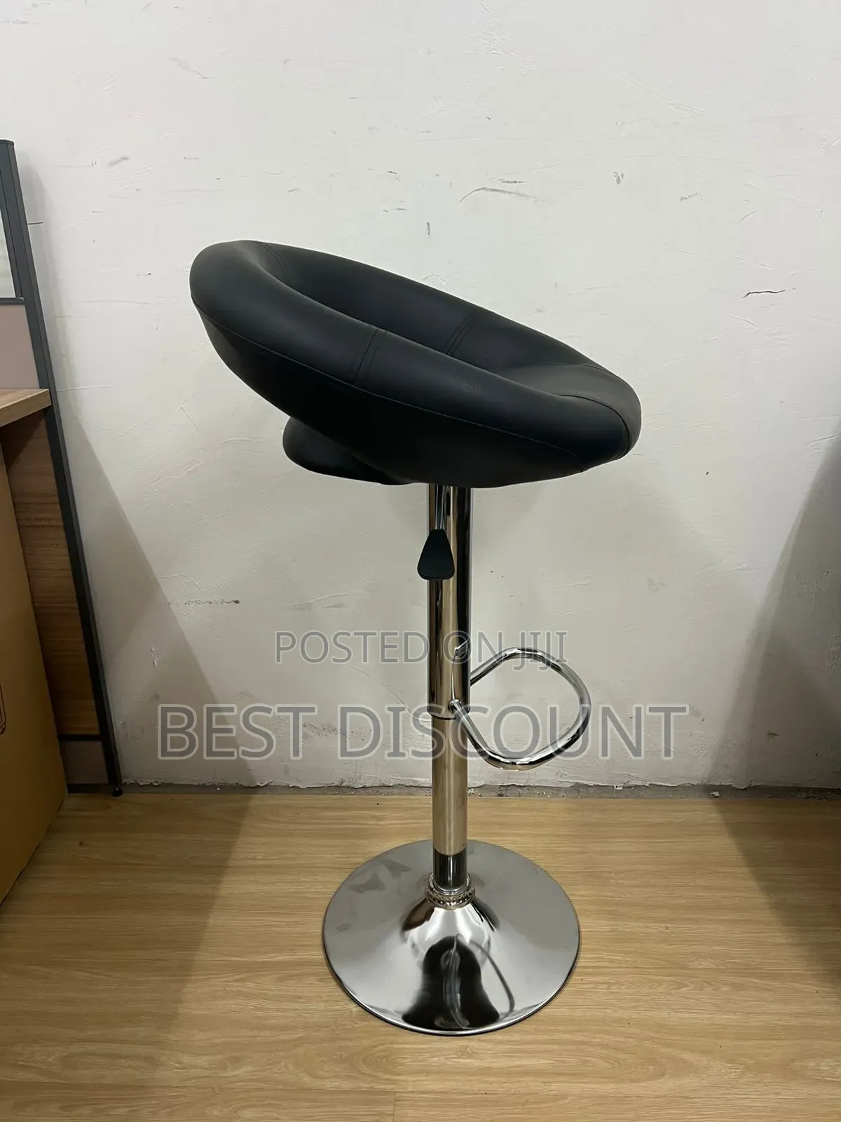 Office. Reception Chair