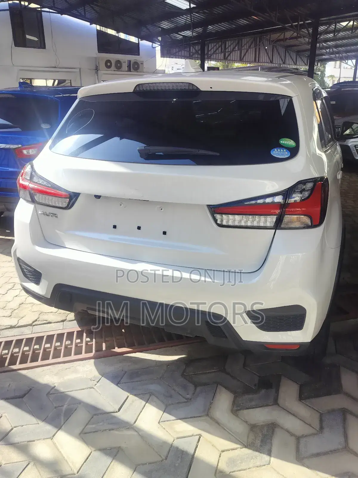 Mitsubishi RVR 2019 White