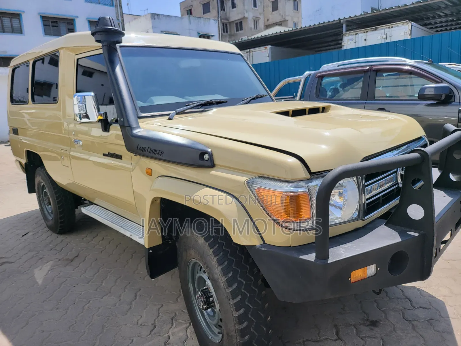 Toyota Land Cruiser 2019 Beige