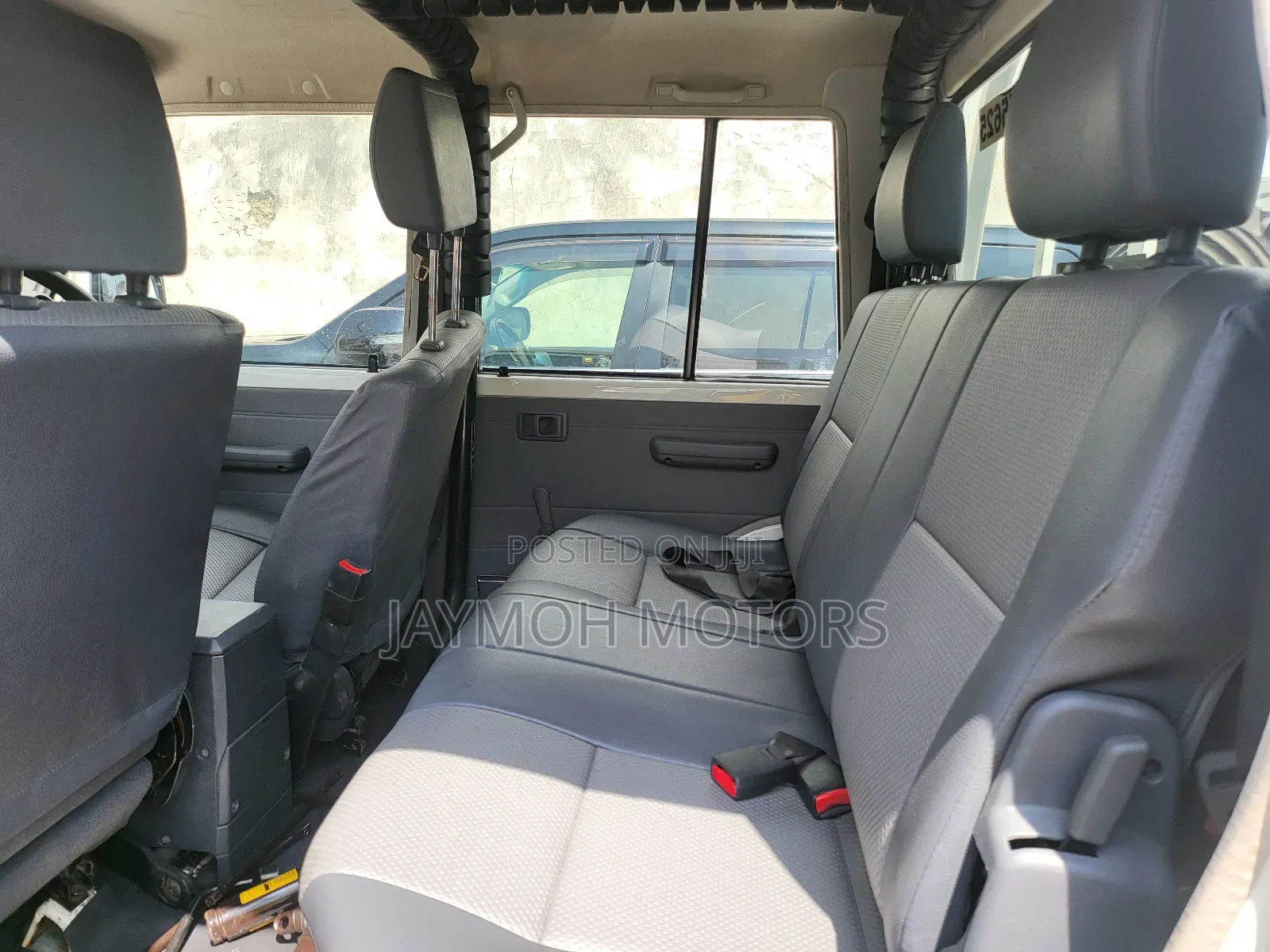 Toyota Land Cruiser 2019 White