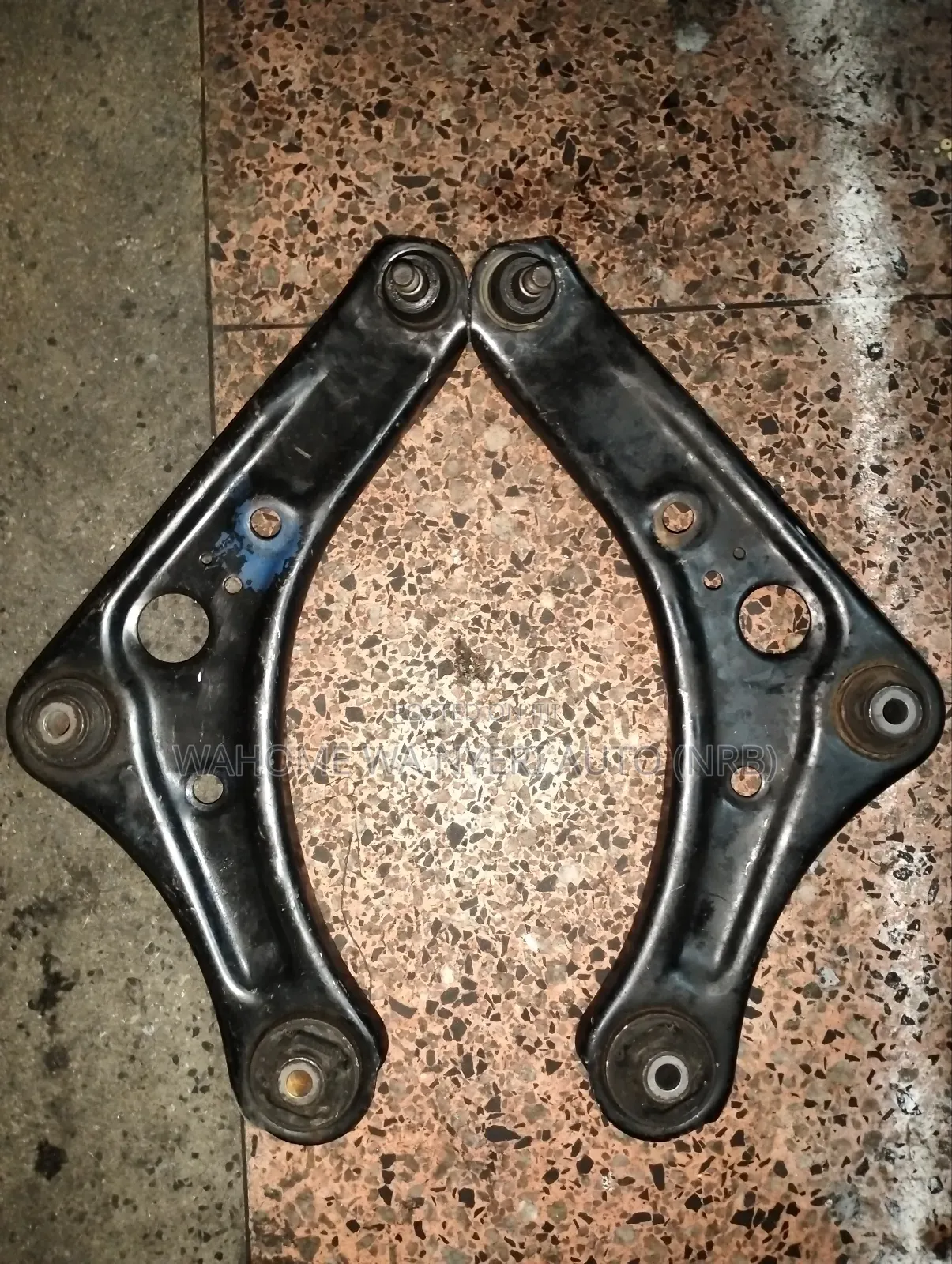 Control Arm Nissan Daiz