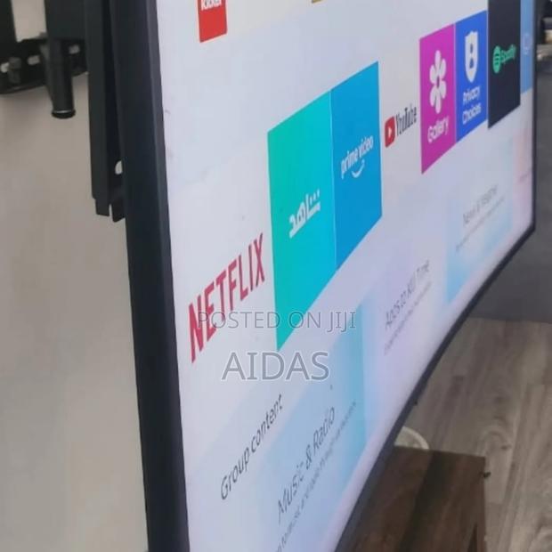 49" Samsung KU7500F Curved T.V - thumbnail 3