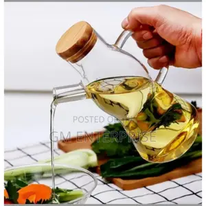650 Ml Creative Glass Oil/ Vinegar Jar