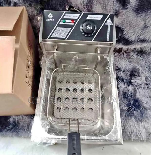 6 Litres Single Deep Frier Nunix - main view