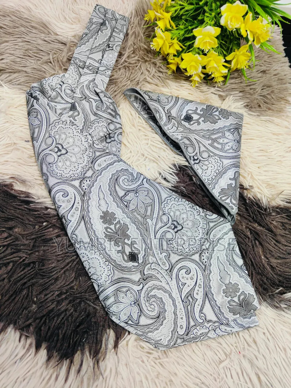 Men's Events Ties (Cravats) With Matching Pocket Square