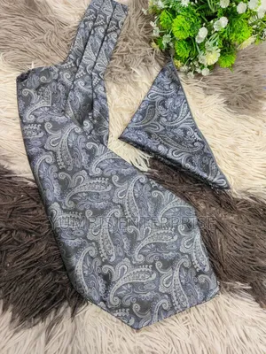 Men's Events Ties (Cravats) With Matching Pocket Square