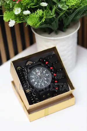 Casual Watches With Bracelet Set.