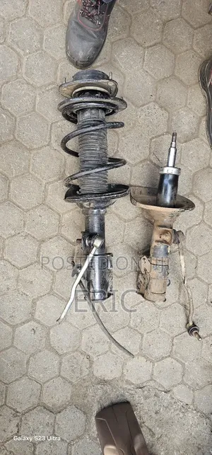 Subaru Levorg Front Shocks