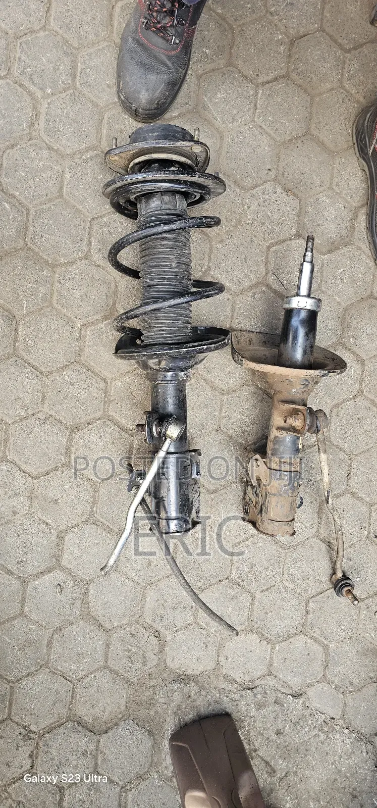 Subaru Levorg Front Shocks