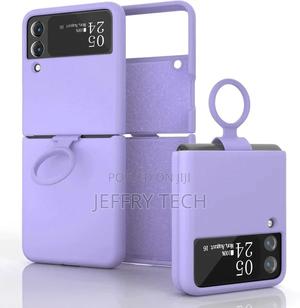 Samsung Galaxy Z Flip 4 Silicon Case Liquid Silicon -Purple - thumbnail 2