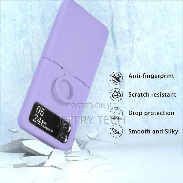 Samsung Galaxy Z Flip 4 Silicon Case Liquid Silicon -Purple - thumbnail 3