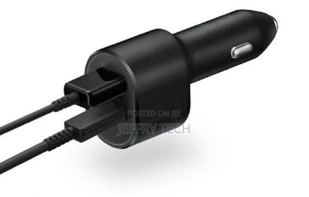 SAMSUNG Super Fast Dual Car Charger - main view