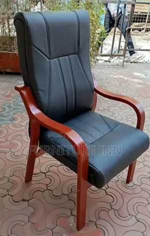 Stylish Executive Boardroom Office Chair