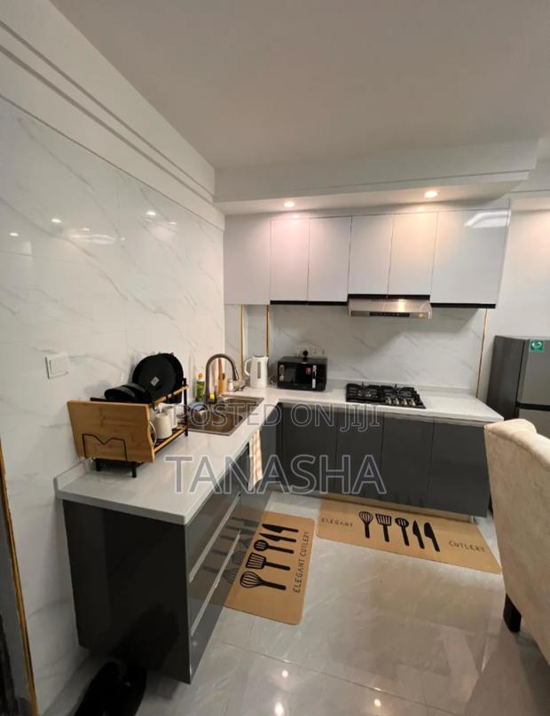 One Bedroom Airbnb Apartment - thumbnail 3