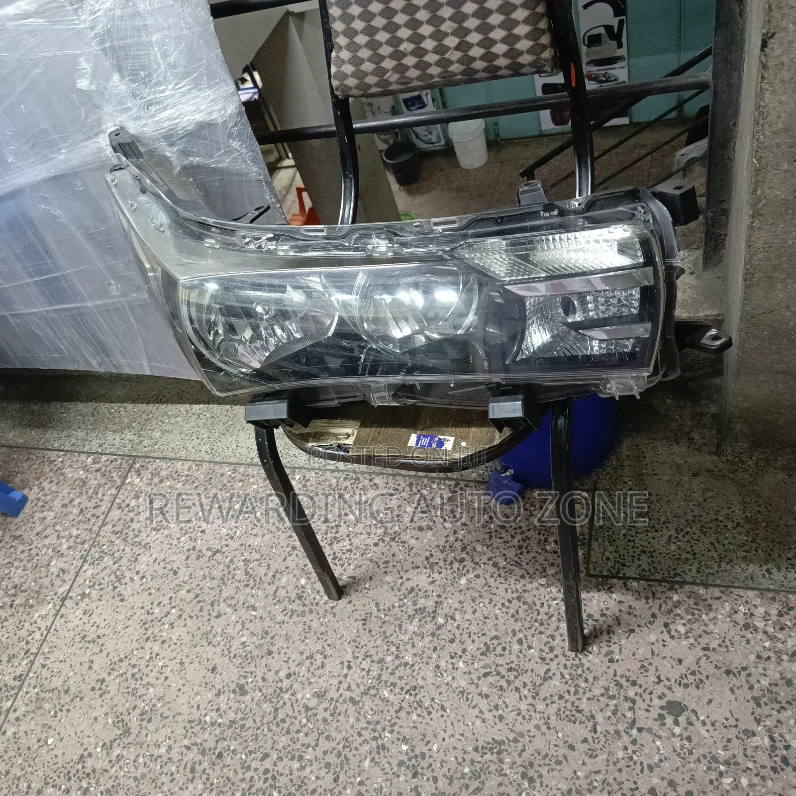 Toyota Zze Headlight RHS.