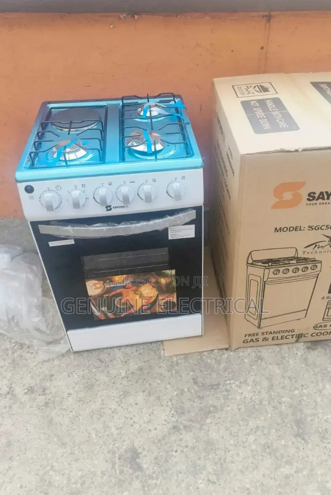 White Sayona 3+1 Electric Plate Standing Cooker, S-P