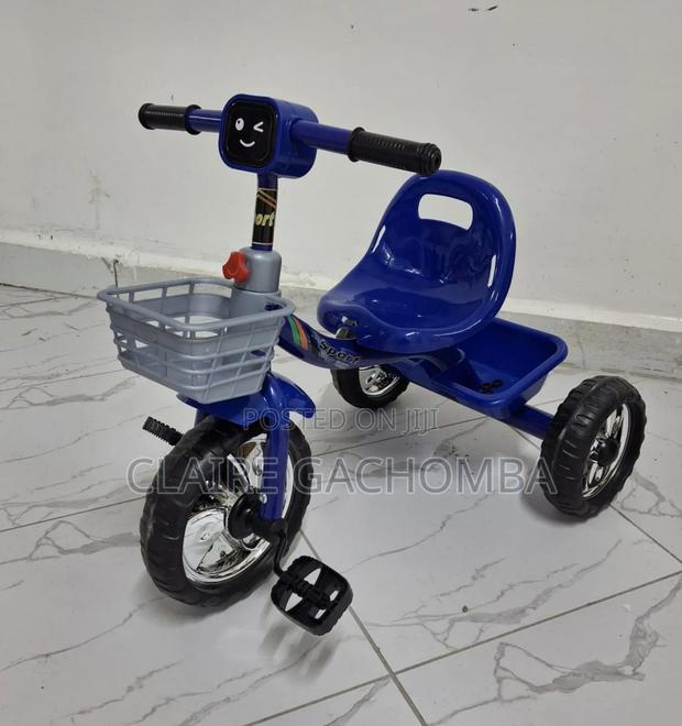 Blue Tricycle With Melody - main view