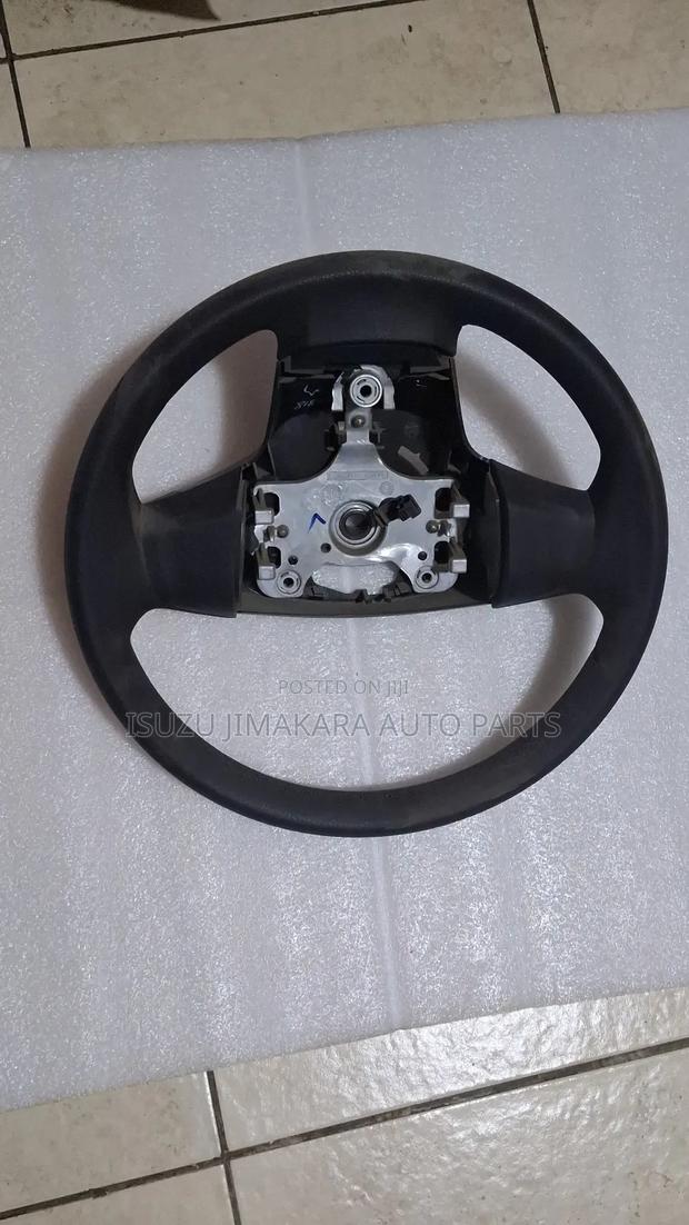 Isuzu Dmax Steering Wheel - thumbnail 2