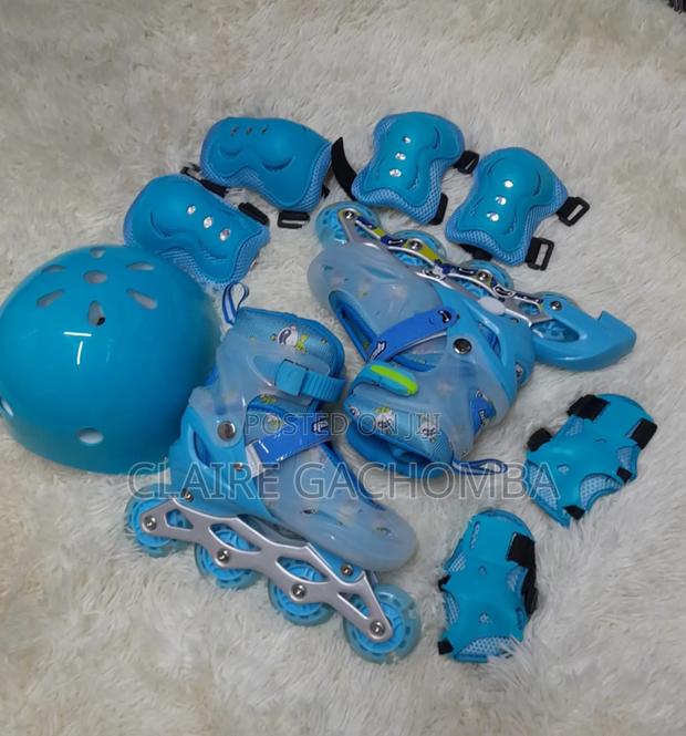 Roller Skates - main view