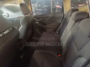 Subaru Forester Premium AWD 2019 Red