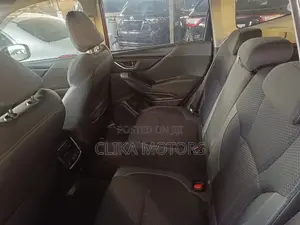 Subaru Forester Premium AWD 2019 Red