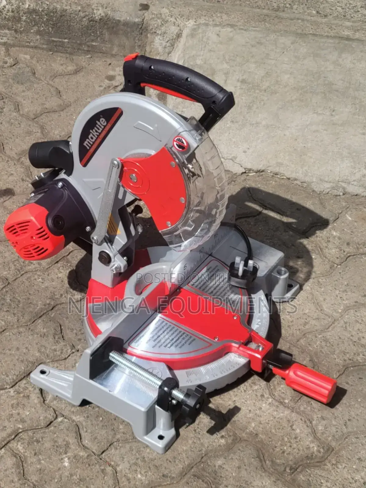 Electric Mitre Saw Makute