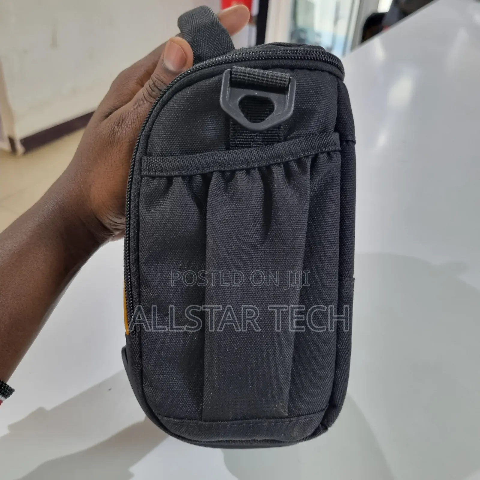 Lowepro Bag for Cyber-Shot, Powershot or Coolpix Cameras