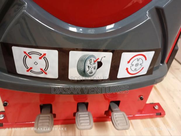 Tyre Changer Machine STC - 768 - thumbnail 4