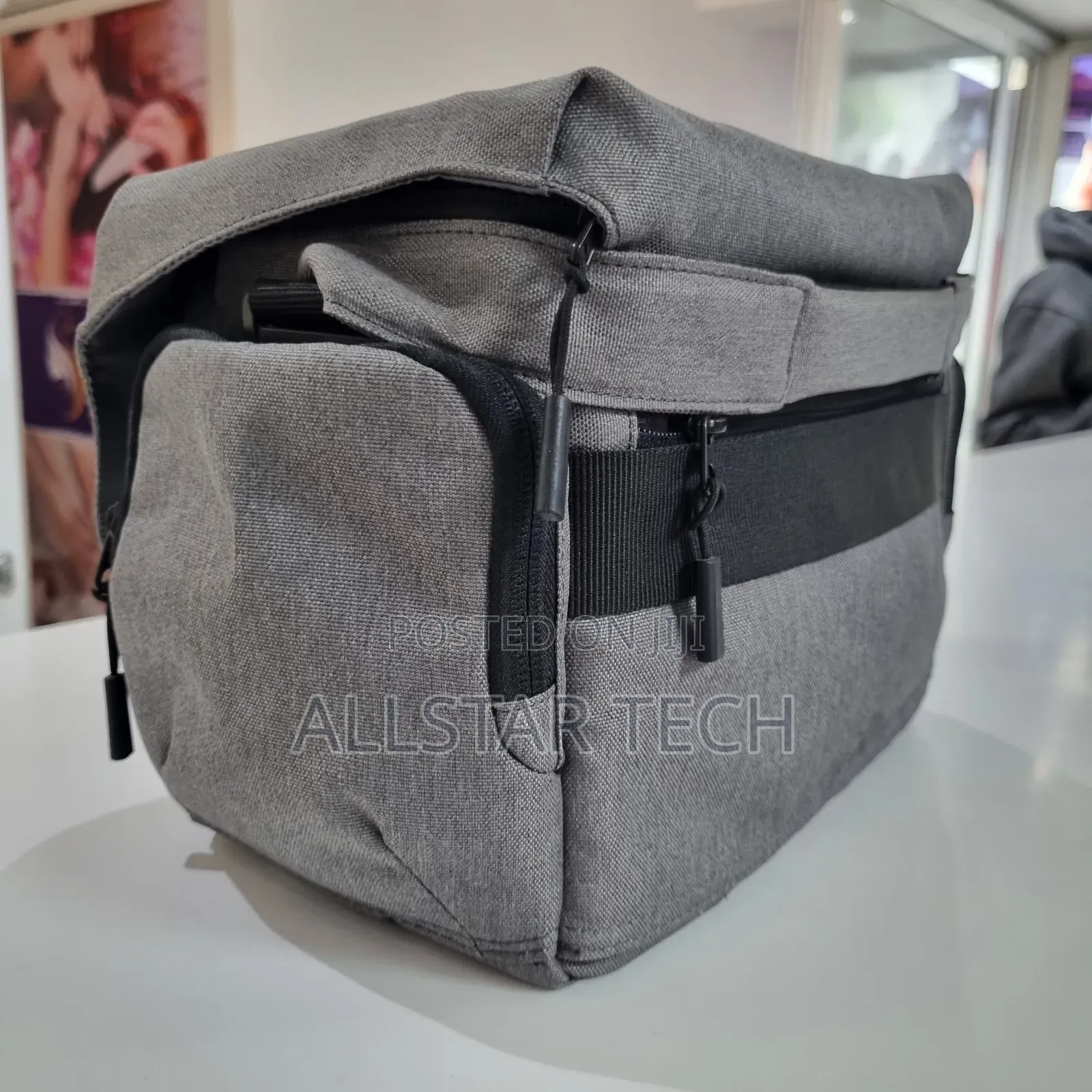 Amazon Basic Quality Bag For All DSLR Cameras
