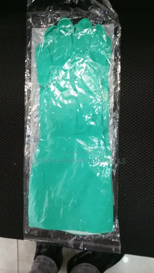 Nitrile Gloves