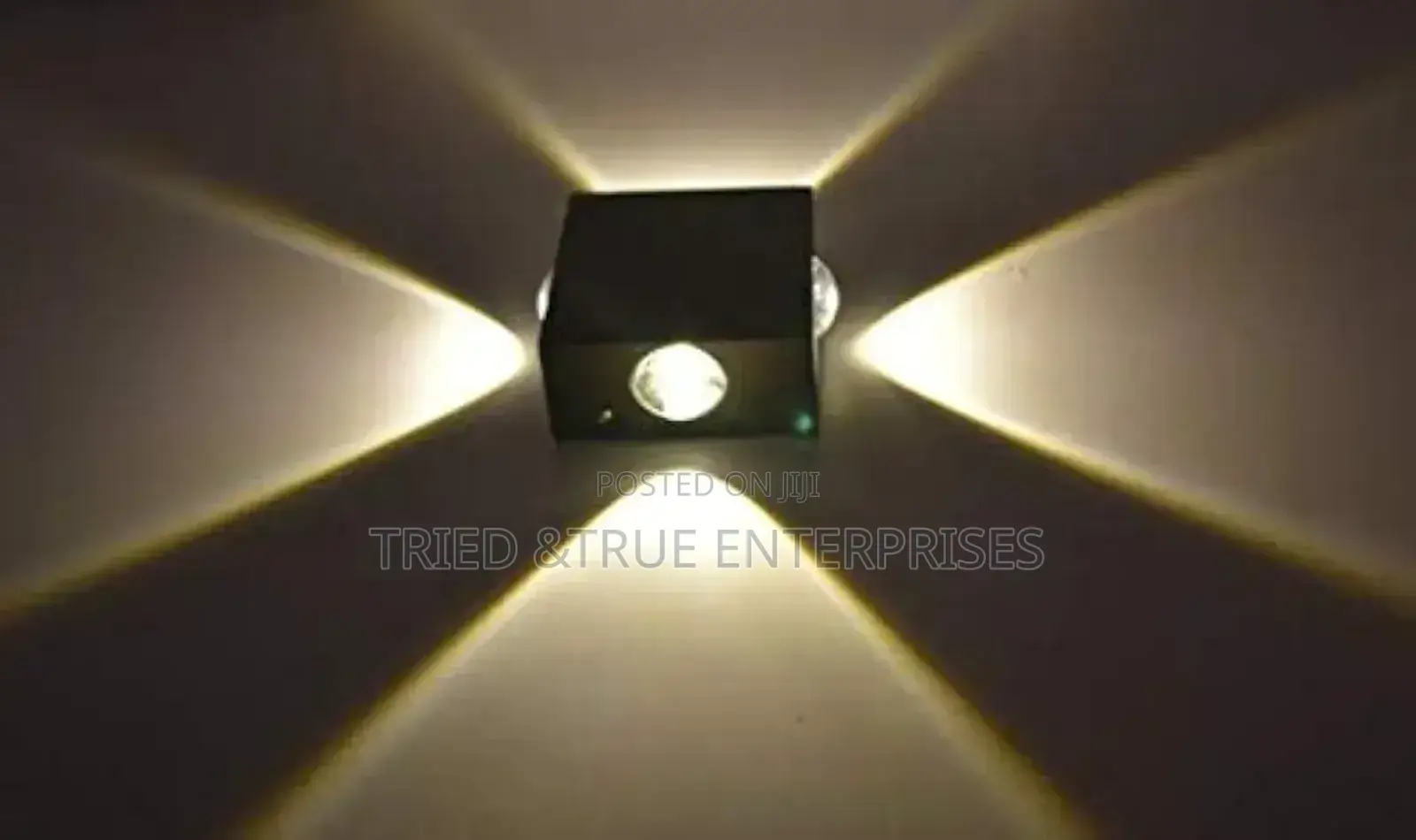 Generic LED Wall Bracket Light Yf4ew