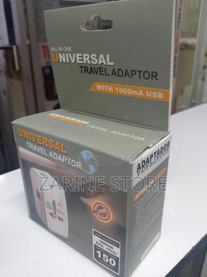 Travel Universal Adaptor With Surge Protection - thumbnail 2