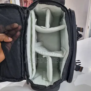 Amazon Basic Camera Bag for Heavy-Duty Cameras