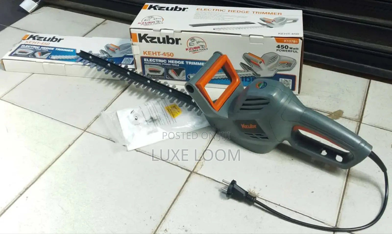 Electric Hedge Trimmer