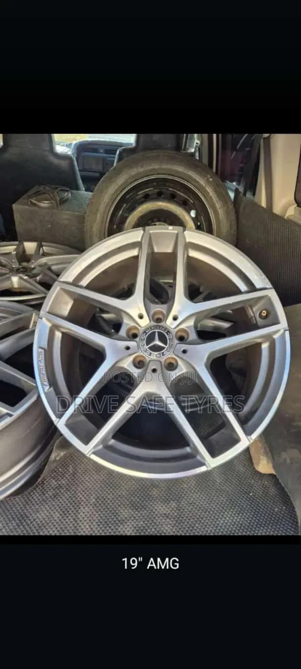 19 Inch Mercedes Benz Rim Silver
