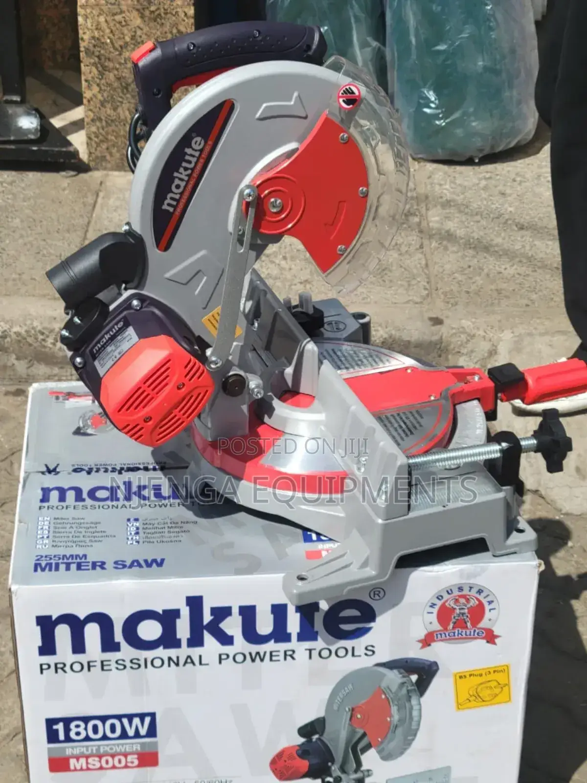 High Quality Makute Mitersaw