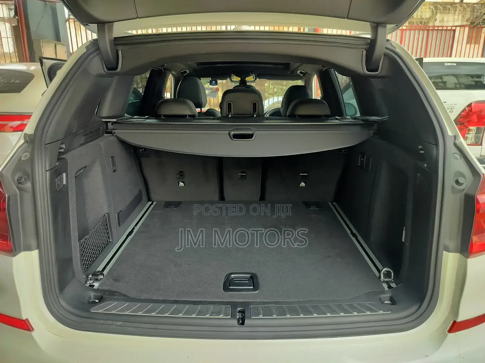 BMW X3 2018 Off white