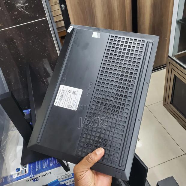 Laptop HP Omen 16 16GB Intel Core I5 SSD 512GB - thumbnail 3