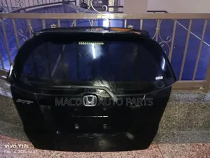 Honda Fit Tailgate/ Boot With Spoiler